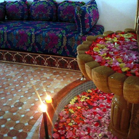 Hotel Al Andaloussiya Diyafa à Moulay Idriss Extérieur photo